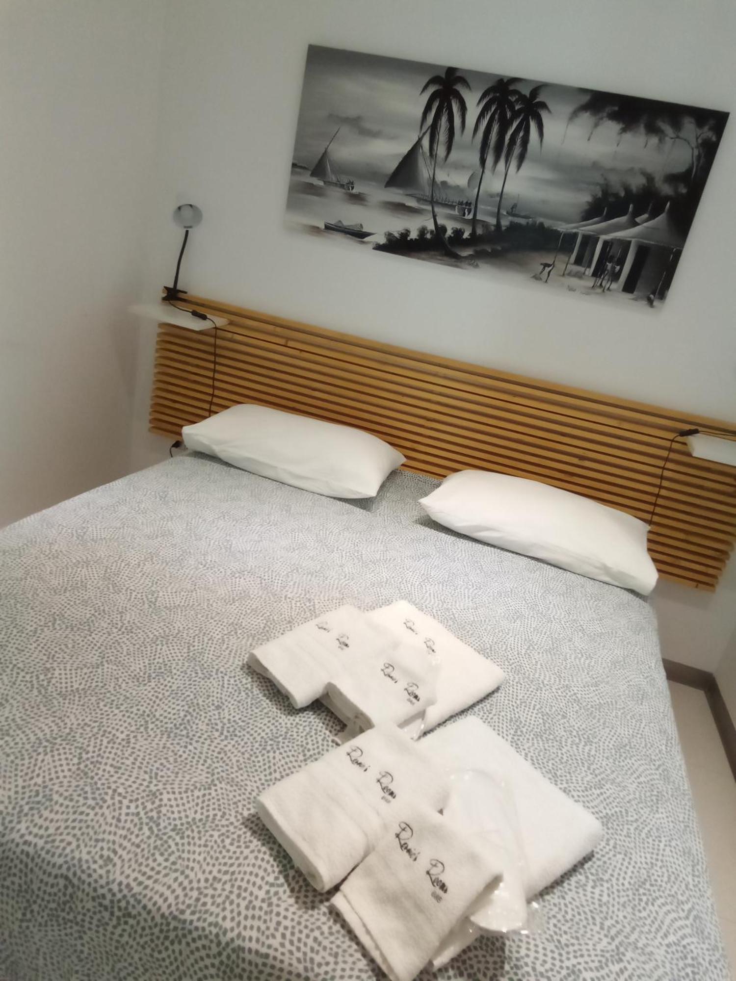 Rescio'S Rooms Cavallino di Lecce Luaran gambar