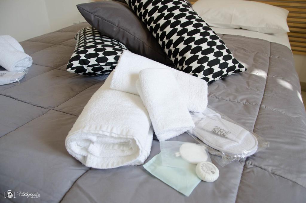 Rescio'S Rooms Cavallino di Lecce Luaran gambar